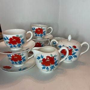 Vintage Nippon Toki Kaisha Bone China Set