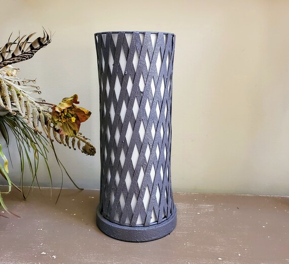 Cylinder accent lamp deals