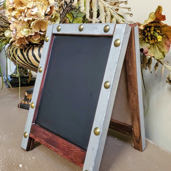 Countertop Chalkboard Easel Sign Tabletop Kitchen Message Freestanding Stand Metal Mini Blackboard Board Event Decorations Menu Decor Table