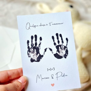 Carte Annonce Grossesse Personnalisée Empreintes Mains bébés futurs parents Surprise Bonne nouvelle la famille sagrandit bébé en route tata image 4