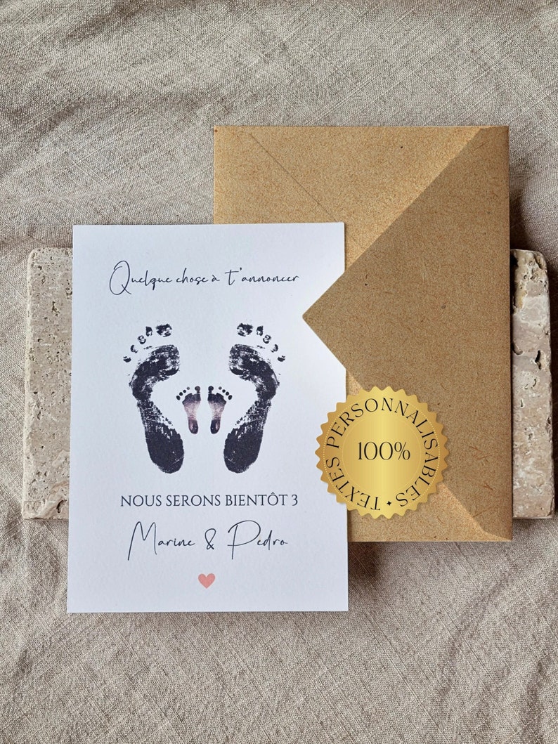 Carte Annonce Grossesse Personnalisée Empreintes Pieds Bébé Futurs Parents Surprise Bonne nouvelle Prénoms la famille s’agrandit enfant 2025 image 1
