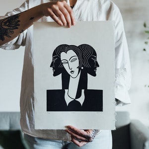 Linoprint, Linosnede, Handgemaakte kunstafdruk, Unieke print, Blokprintposter - &#39;Zusters&#39;