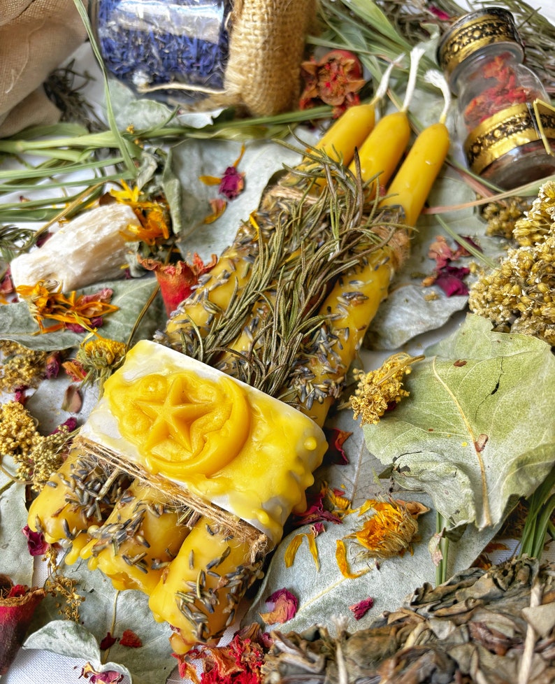 Coffret bougies rituelles à la cire d'abeille, bougies aux herbes, bougies d'autel, bougies à la cire d'abeille, bougies à la lavande, bougies naturelles image 3