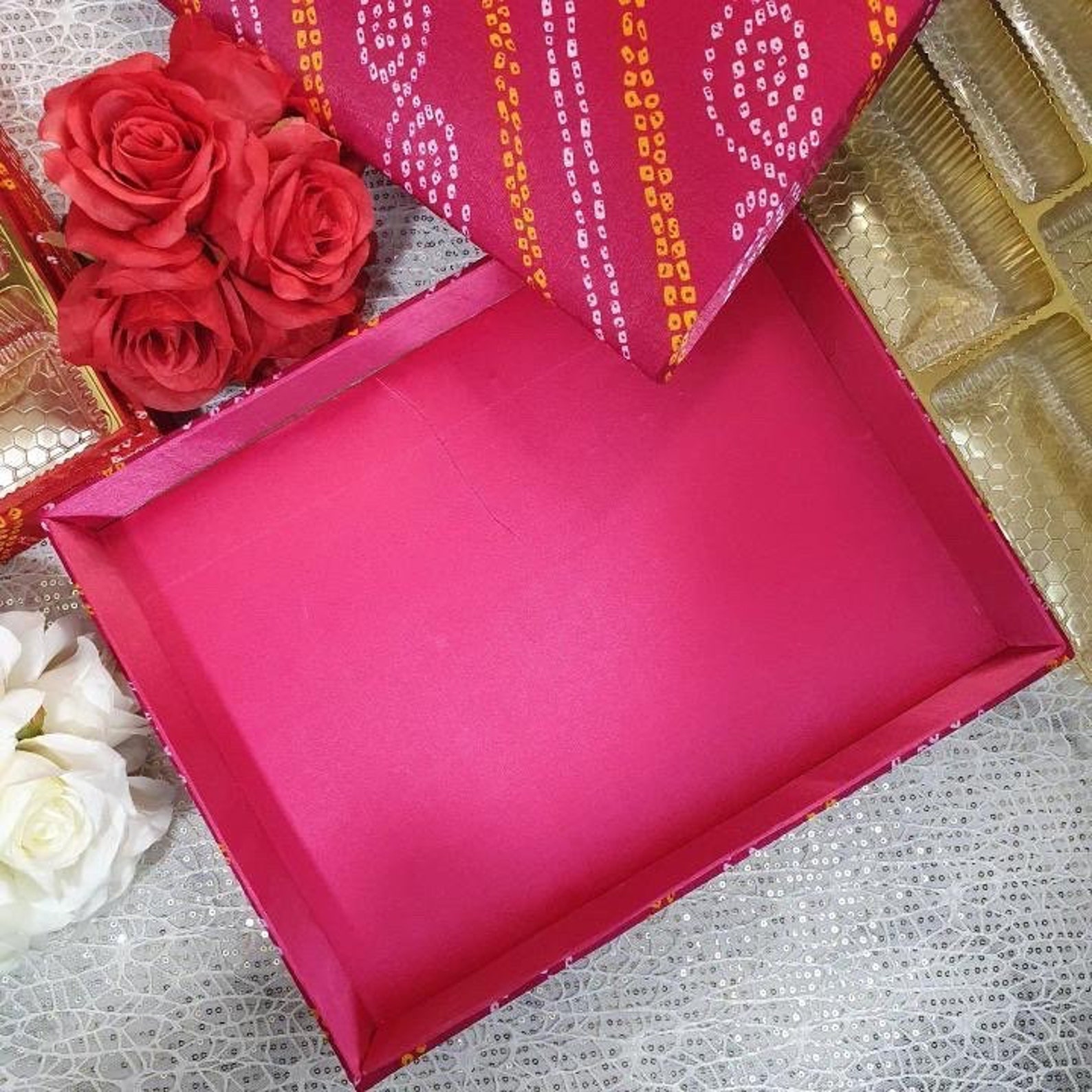 Beautiful LARGE Bandhani Gift Boxes - Etsy UK