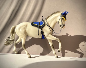 Blue/ Yellow Breyer Bareback Tack Set