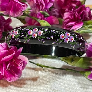 Vintage Hand Painted Purple Flowers Motif Bracelet 10”