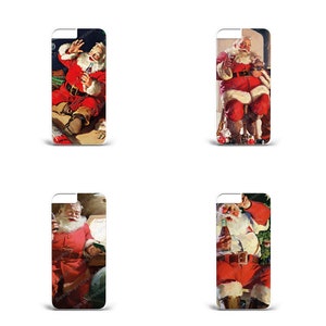 Op de afbeelding: Vier verschillende telefoonhoesjes met vintage illustraties van de kerstman die geniet van een Coca-Cola. Elk hoesje heeft een ander beeld van de kerstman in een rood pak, die een fles Coca-Cola vasthoudt en glimlacht.