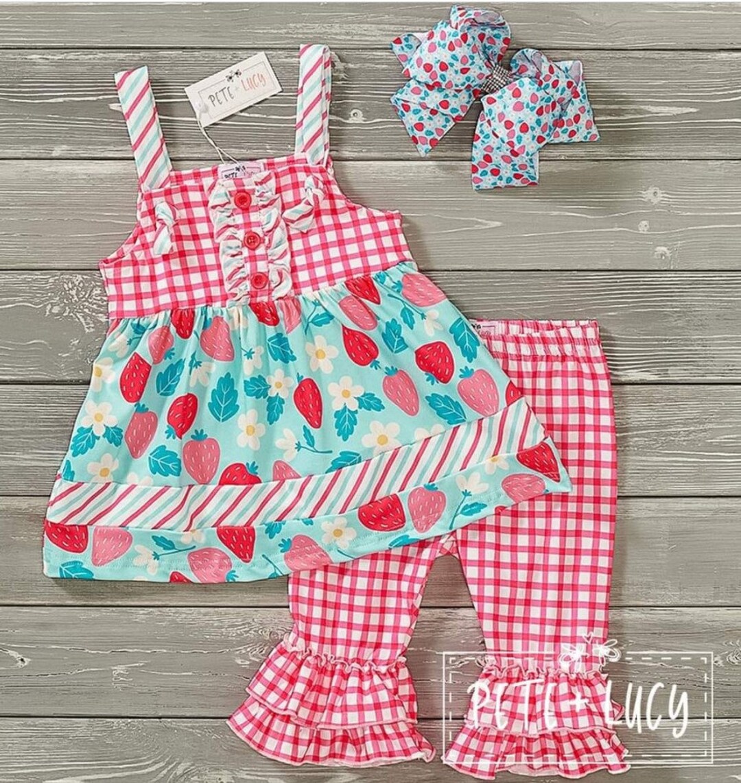Pete + Lucy Tangerine Birds Two-Piece Capri Set main image 0