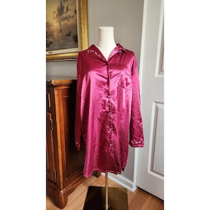 Vintage Genuine Sonoma Velvety Maroon Embroidered Long Sleeve Nightgown Dress