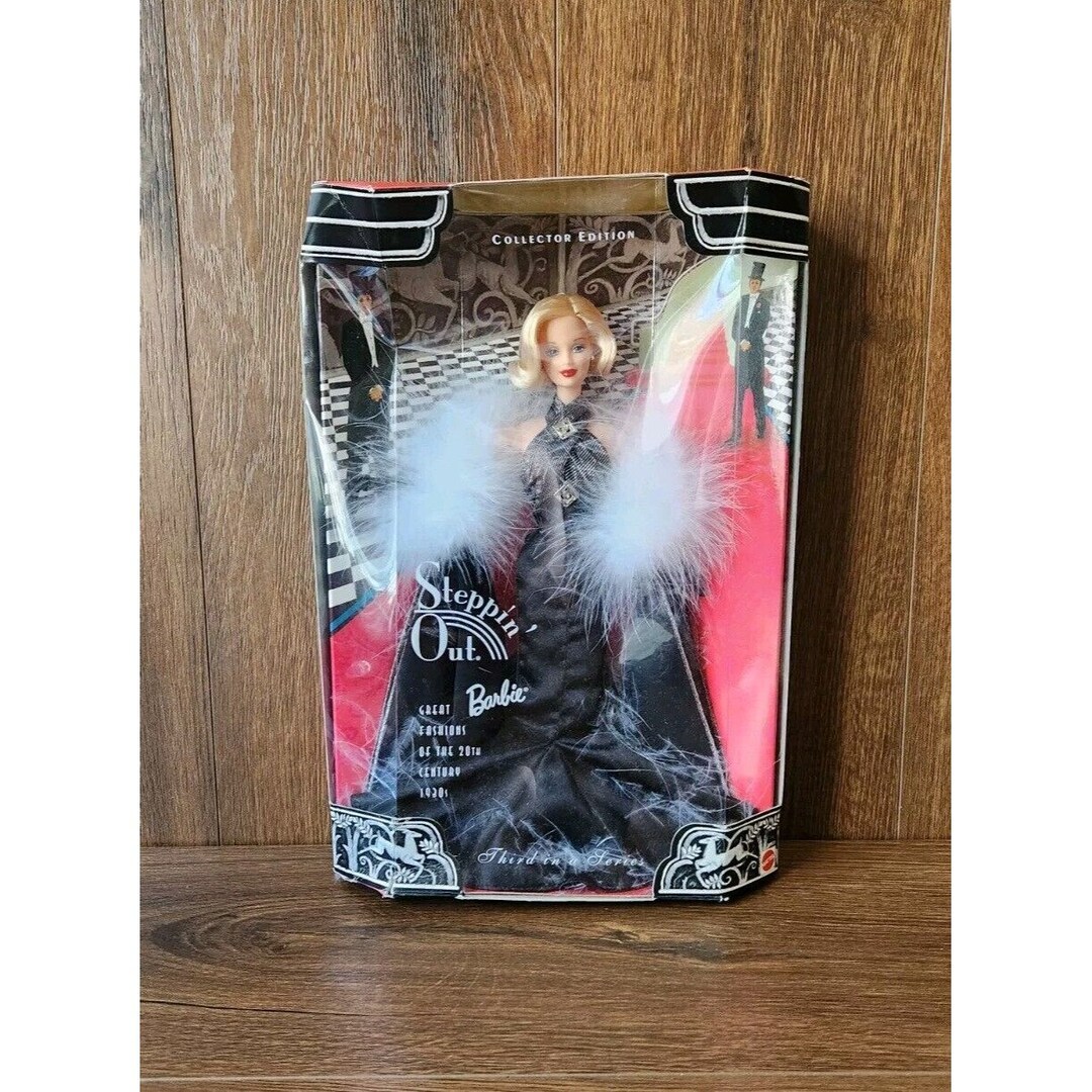 Barbie Steppin' Out - Mattel 1998 - NRFB - Collection