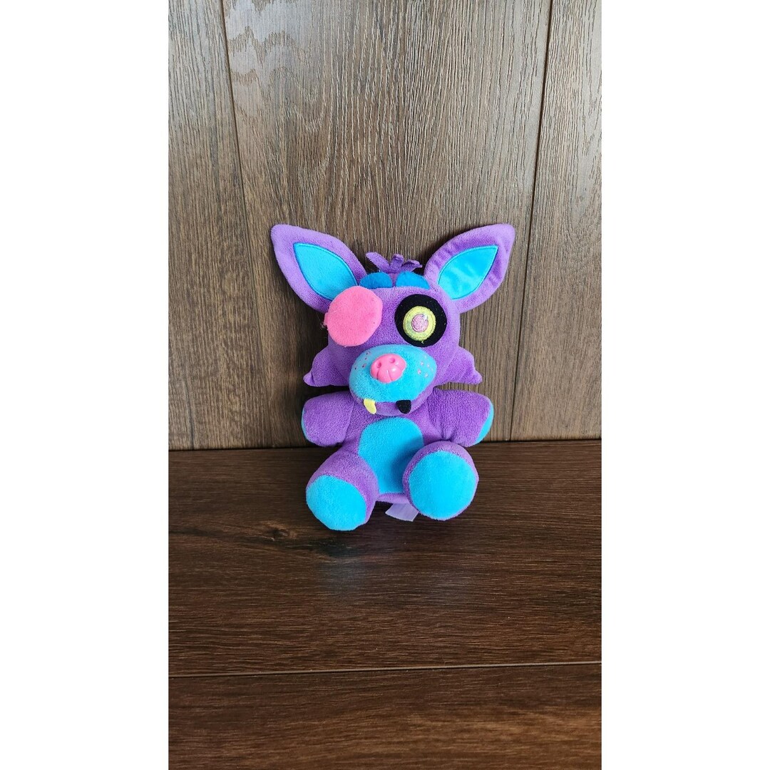 Peluche de Foxy de Five Nights at Freddy's de 8