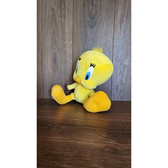 Vintage 1997 Play by Play Tweety Bird Looney Tunes Stuffed Animal