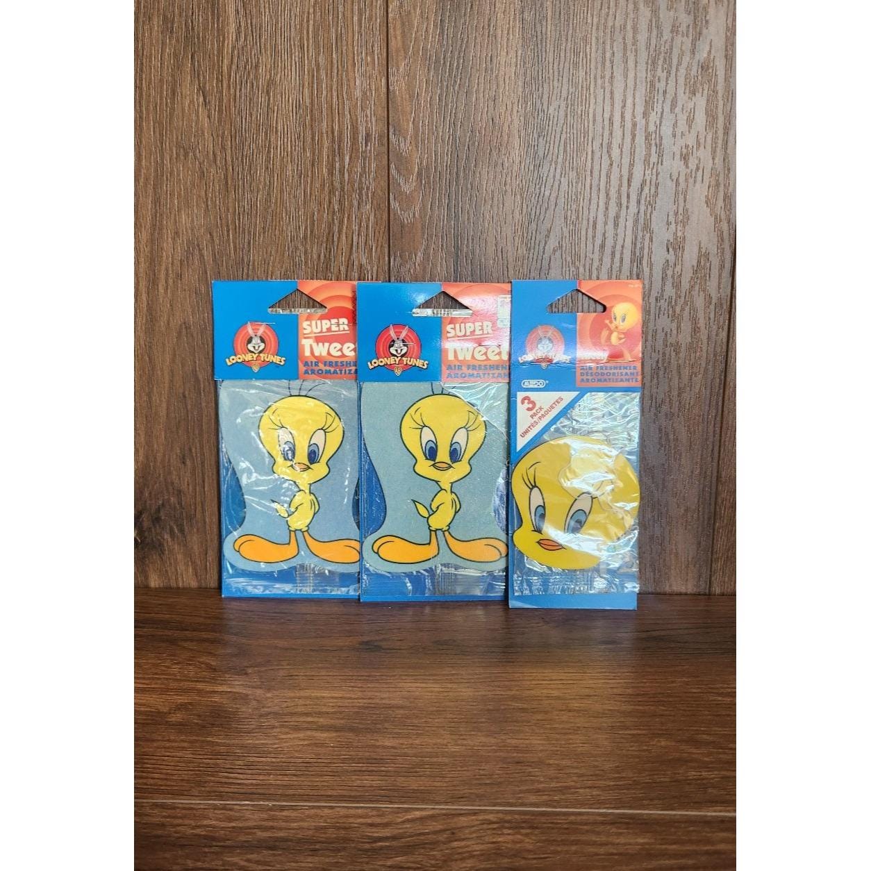 Vintage Looney Tunes 1997 Super Tweety Air Freshener Bundle Set