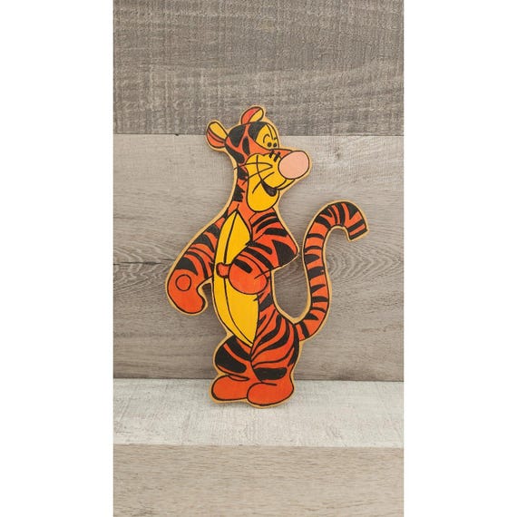 Hand Painted Disney Winnie the Pooh Tigger Placque Wood Home Decor