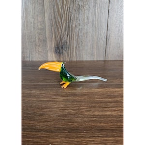 Vintage Murano Green Blown Glass Toucan Bird Figurine Dainty Decor
