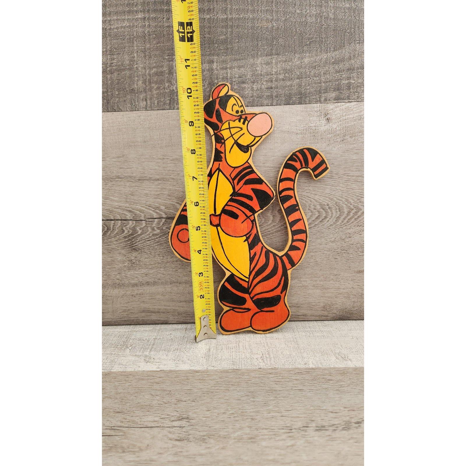 Hand Painted Disney Winnie the Pooh Tigger Placque Wood Home Decor