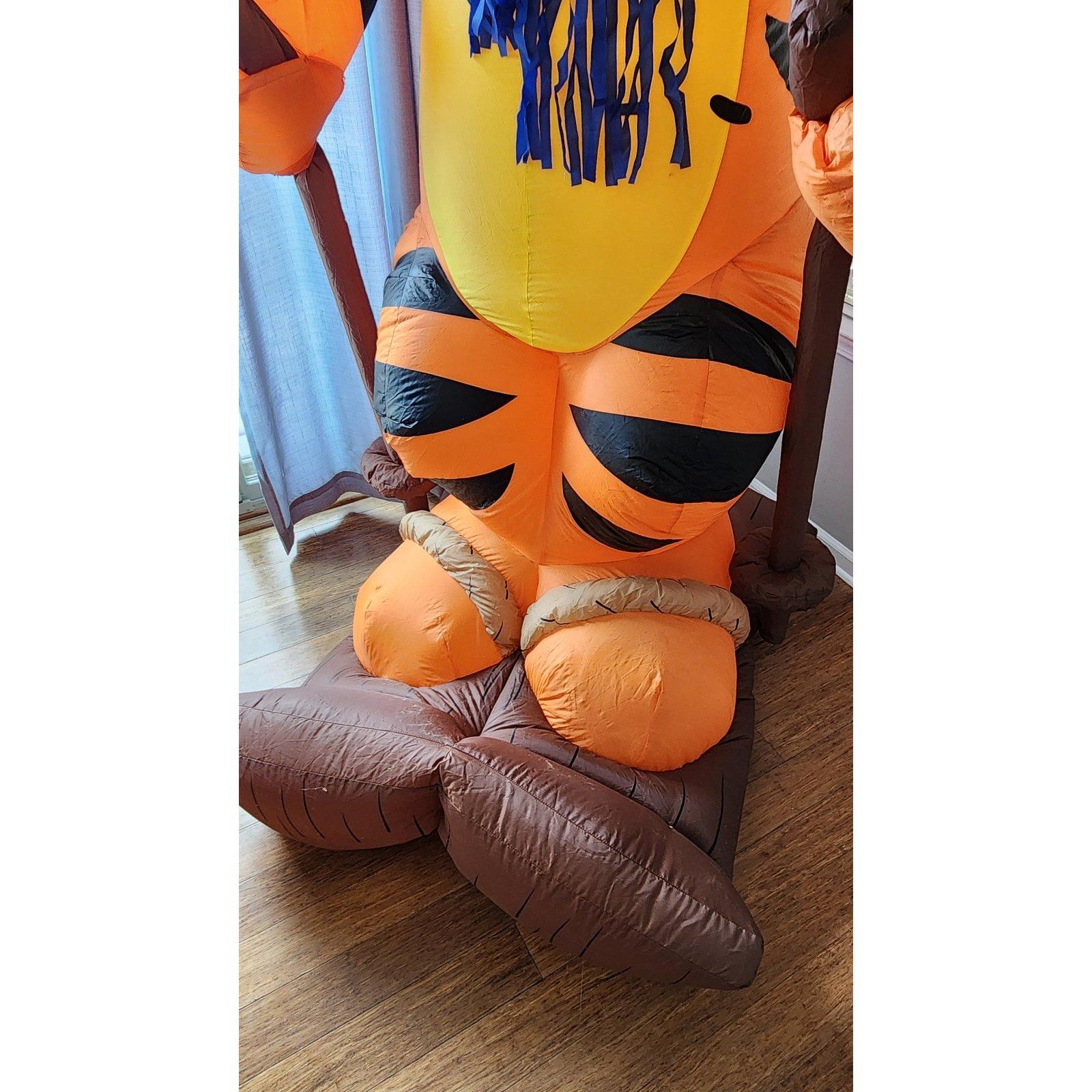 Inflatables Tigger Disney Winnie the Pooh Tigger 7.5' Jumbo Christmas Inflatable Blow up ...