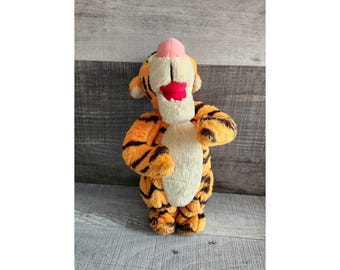 ヴィンテージ 1994 ディズニー くまのプーさん 跳ねるティガー