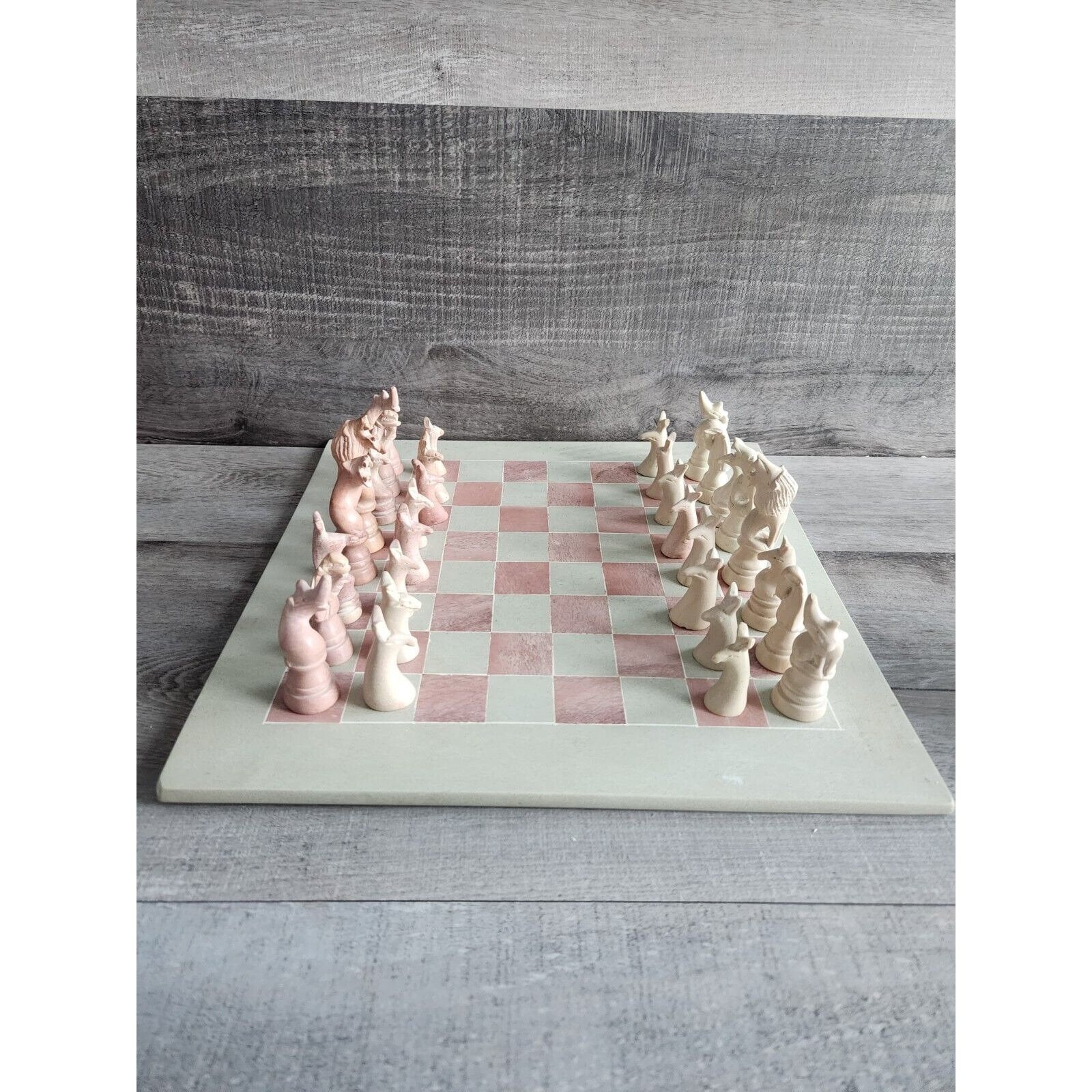 Global Crafts Jeu d'échecs en pierre à savon sculpté à la