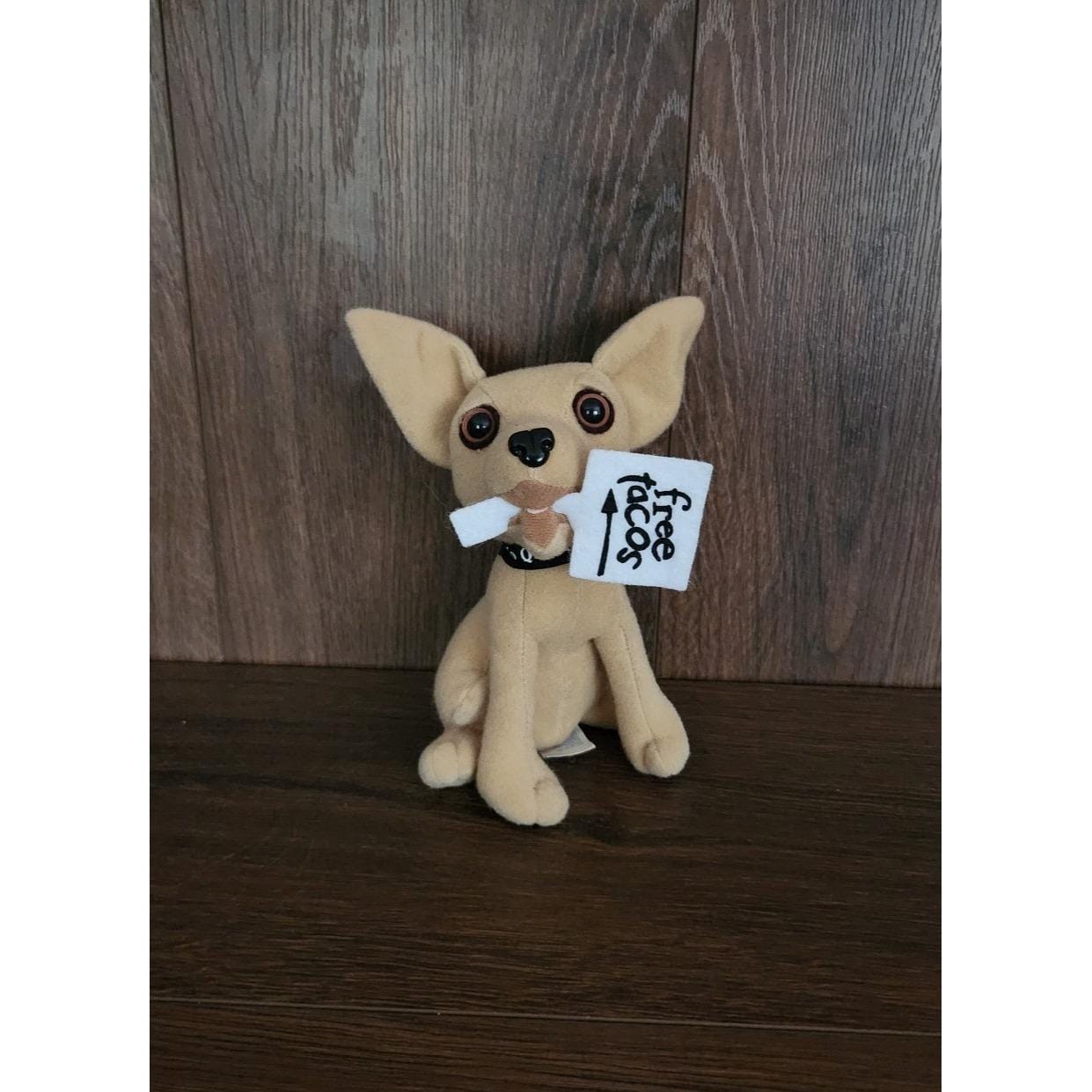 Yo Quiero Taco Bell Dog Chihuahua Plush Free Tacos Sign Stuffed