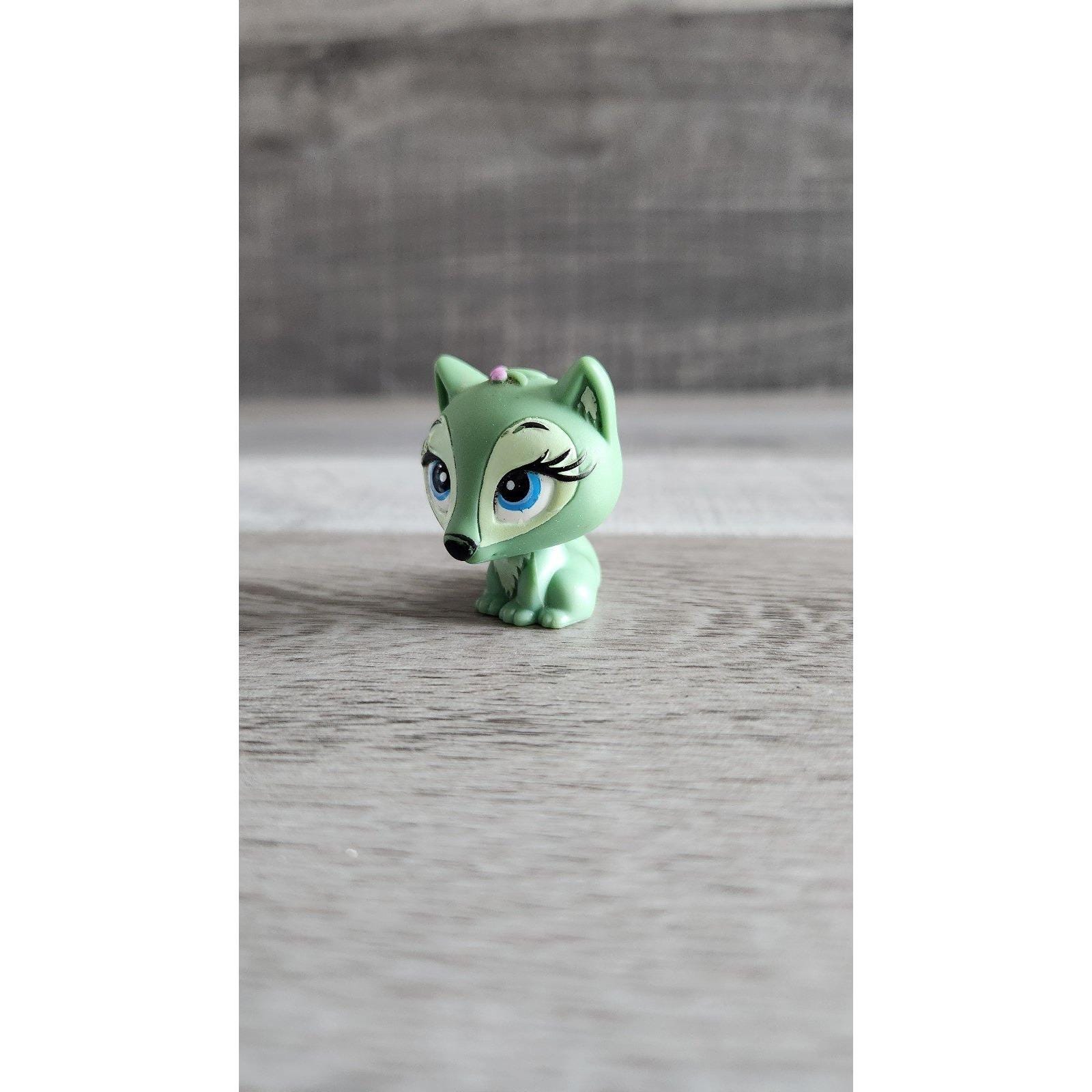 Vintage Bratz Doll Mini Pets Green Fox Blue Color Eyes MGA - Etsy