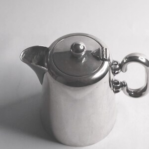Vintage Silver Plated Art Deco Hotel/Café Style Hot Water/Tea/Coffee Pot/Three Quarter Pint