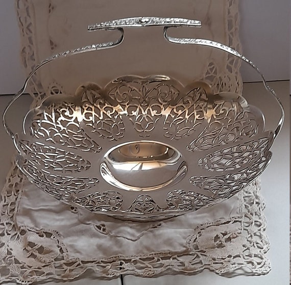 Vintage Paramount Rosepoint Luke Silverplate Sweet/Nut Food 