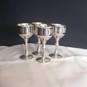 Vintage/Rare &#39;Simplicity&#39; Silverplated Stemmed Sherry/Liqueur Goblets X 4/Elegant Design/Made in Portugal/Beautiful Silver Barware