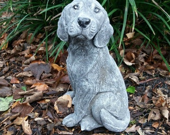 Steinfigur großer Beagle sitzend Frostfest Wetterfest Steinguss Deko Garten