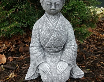 Steinfigur Geisha Japan Buddha massiver Steinguss Frostfest