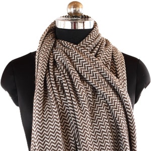 Handwoven Cashmere Scarf: Himalayan Herringbone Shawl (200x70cm)