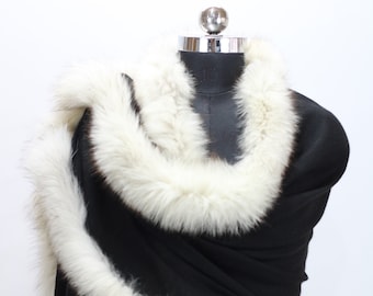 Personalized Fox Fur Trim Wool Shawl: Luxury Black & White Scarf