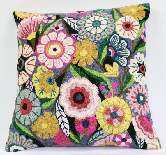 【業者用・まとめ売り】花柄クッションカバー（刺繍・ハンドメイド） まとめ売り】花柄 クッションカバー（刺繍・ハンドメイド） 業者用