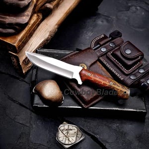 Handmade Pine Cone Handle Hunting Knife with Leather Sheath