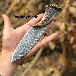 Hand Forged Outdoor Hunting Knife Stone Textured Antler Handle Knife Damascus Steel Viking Hunter/Camp Knife, Gift For Him, Best Men Gifts