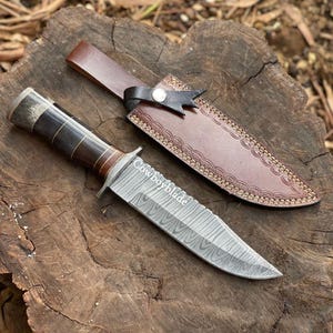 Handmade Damascus Steel Hunting Knife: Camel Bone & Rosewood Handle