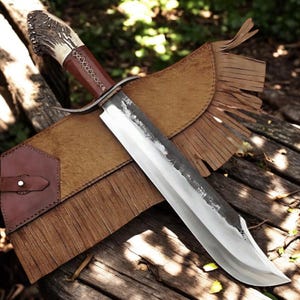 Jungle Bowie Knife: Custom Handmade D2 Steel Smithsonian Replica Antique Bowie Hunting Knife with Buffalo Horn Handle, With Leather Sheath