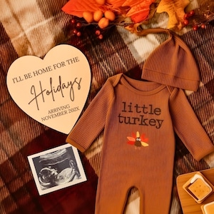 Boho Fall Pregnancy Announcement November Baby Announcement Social Media Announcement Template I&#39;ll Be Home For Holidays Autumn Baby Reveal