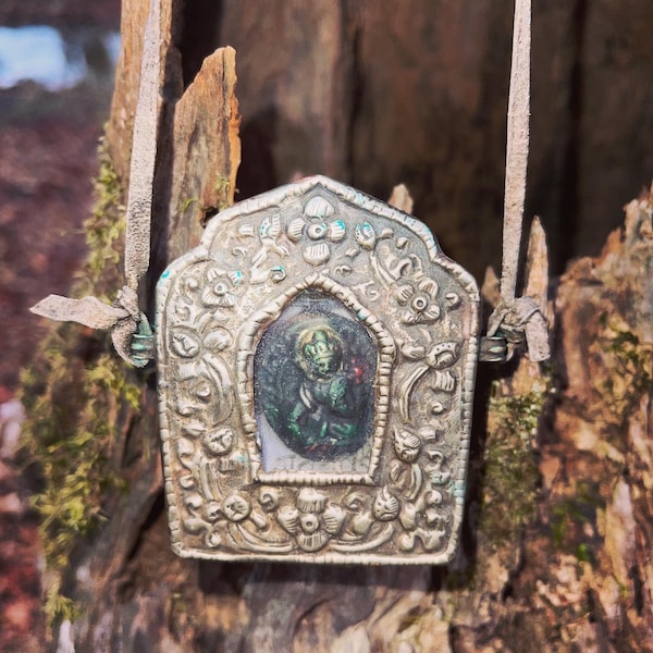 Antique Tibetan Copper Gau Prayer Box  +gift