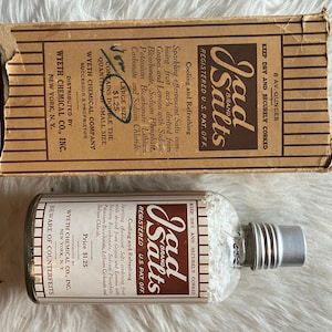Vintage Apothecary Bottle Set – Jaad Salts & Elixir of Senna | Antique Pharmacy Display | Decorative Medicine Bottles | Curio Cabinet Decor