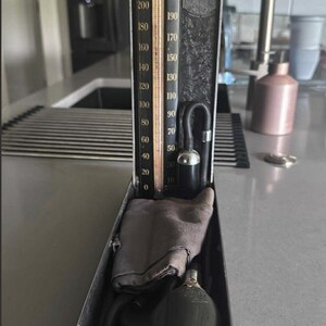 Vintage Accoson Dominion Blood Pressure Monitor – Made in England, Antique Sphygmomanometer, Medical Collectible in Case