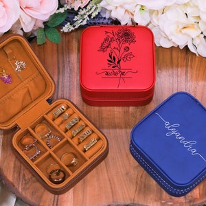 Travel Jewelry Case, Birth Flower Gift, Custom Jewelry Box, Valentines Day Gift, Personalized Jewelry Case, Vegan Leather Jewelry Case