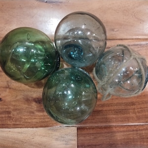 FREE SHIPPING Mixed Set of 5 Authentic Japanese Glass Fishing Floats Vintage  Japanese Glass Fishing Floats, Hand Made & Great Price 
