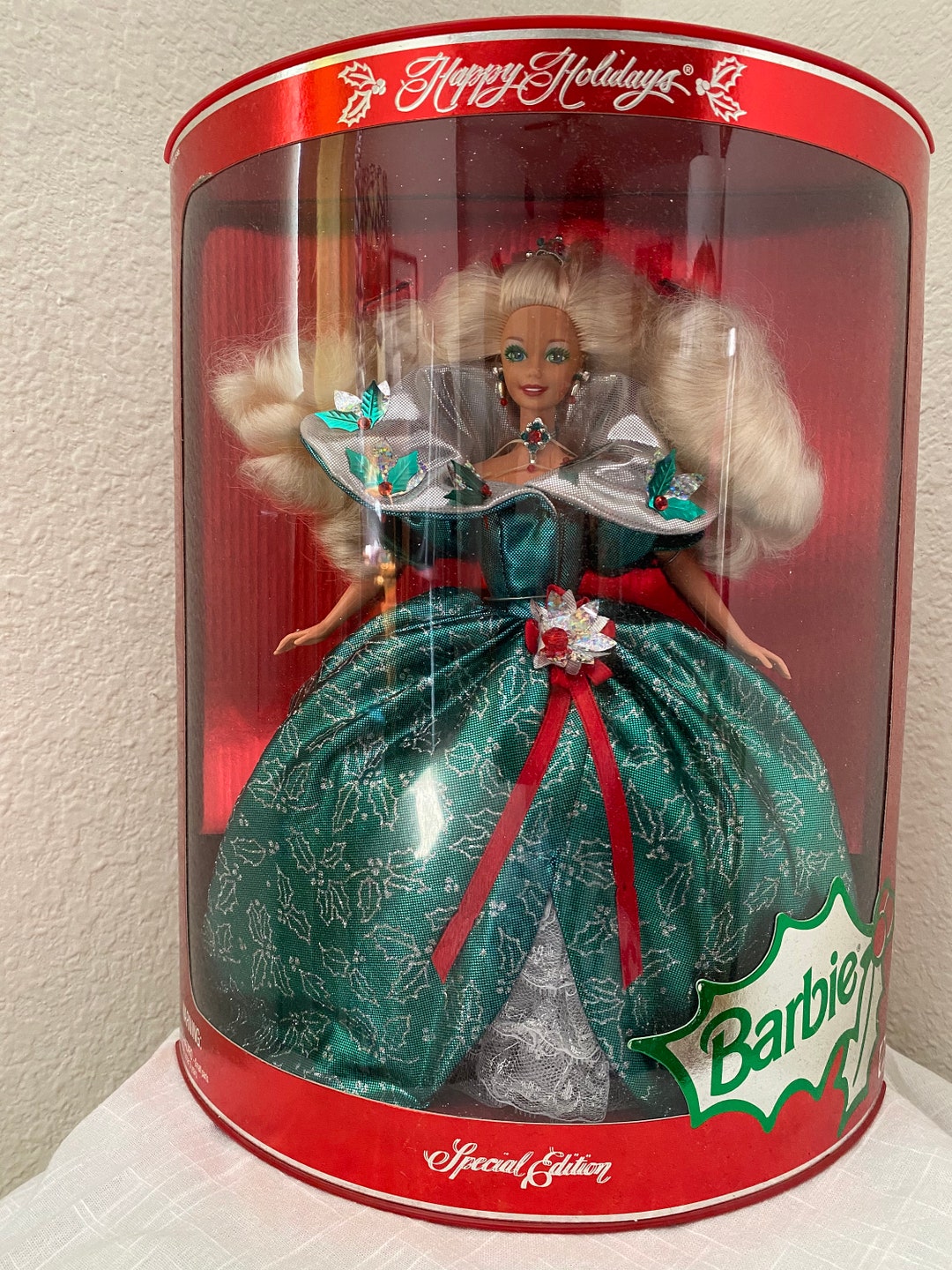 1995 Happy Holiday Barbie - Etsy
