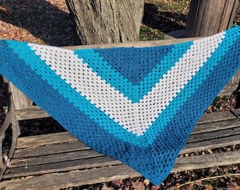 Shawl made in granny smith stitch