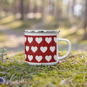 Caneca esmaltada com padrão de coração branco fofo 12 onças/presente dos namorados