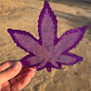 Purple Sparkle Leaf Ashtray