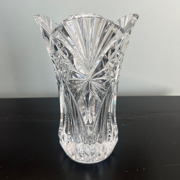 Stunning Glass Vase - Vincennes by Cristal D'Arques-Durand - France - cut star arch and fan design - 8 5/8 inches tall