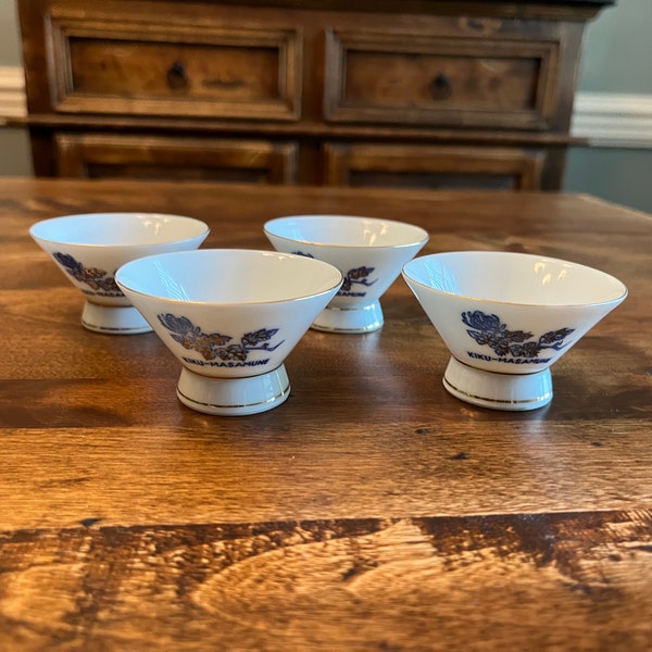 Vintage Gold Gilded Porcelain China KIKU-MASAMUNE Sake Cups: Set of four - Crafted in Japan