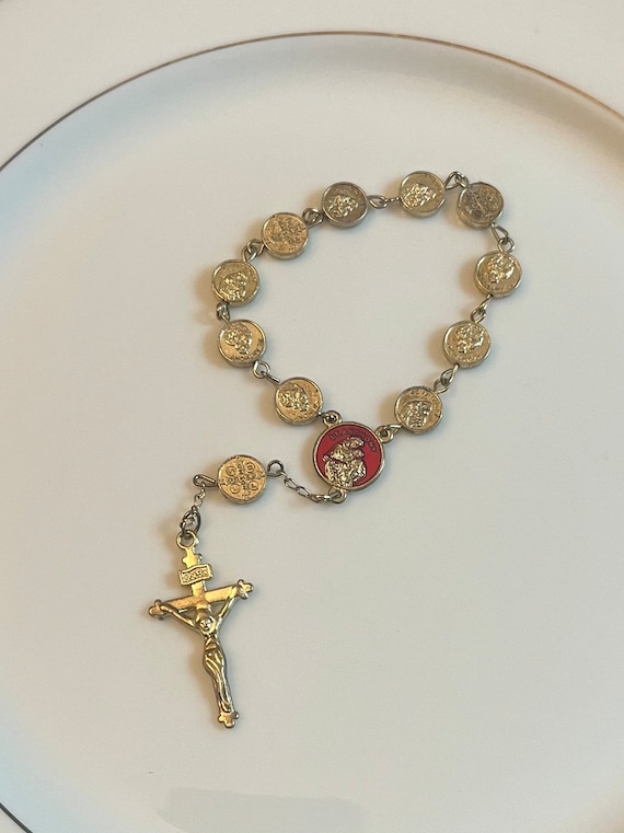 Gorgeous vintage Catholic Rosary - gold colored - 